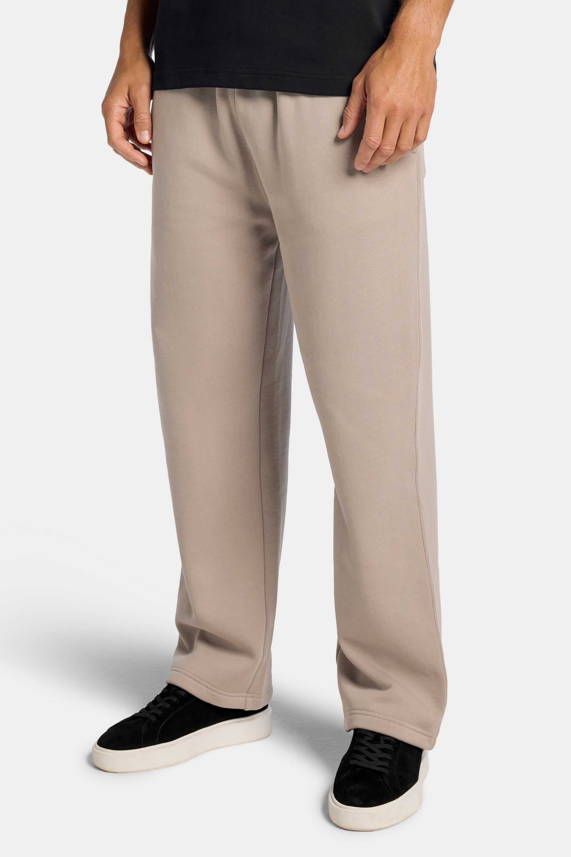 THE MILAN JOGGER