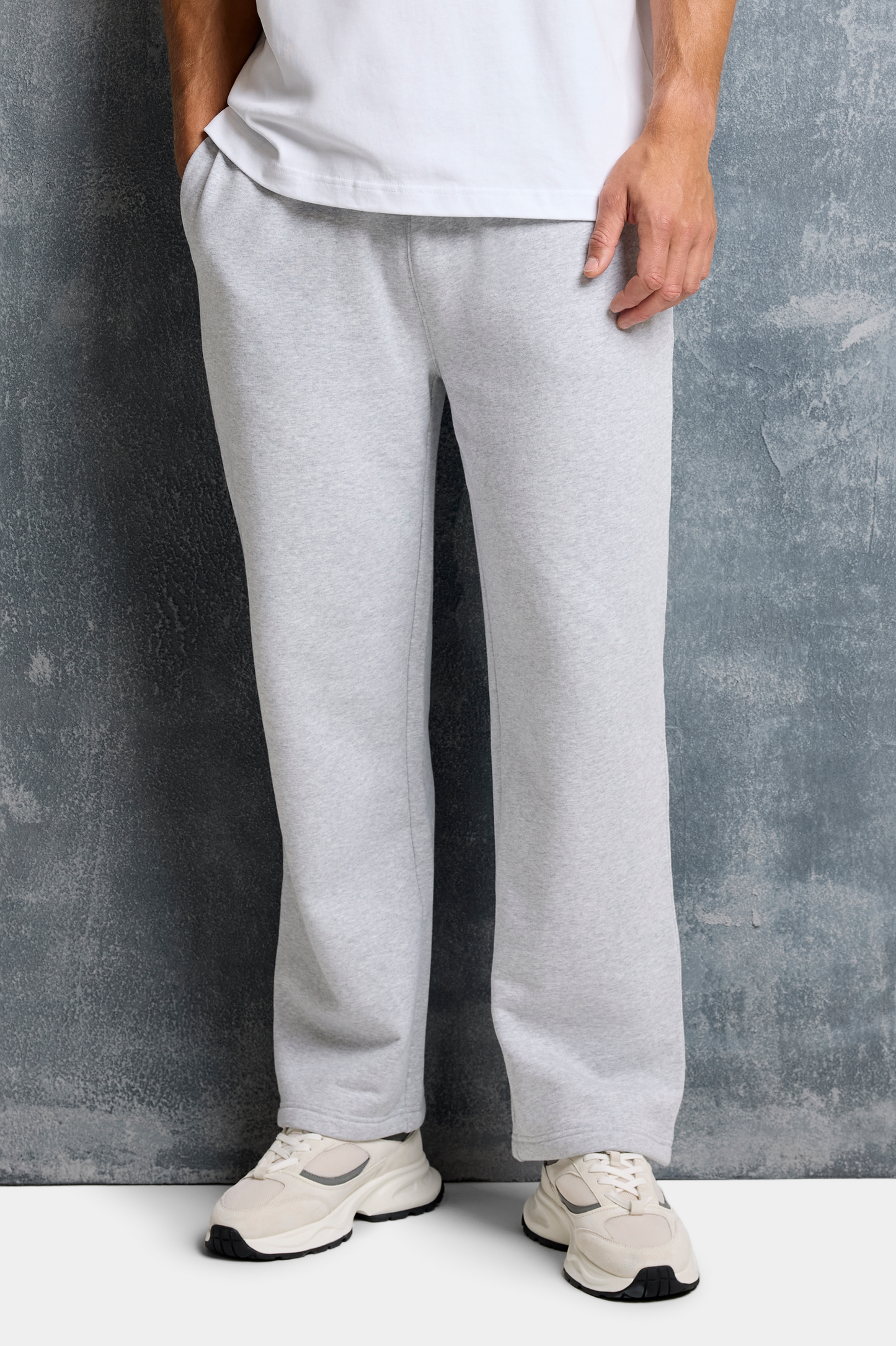 THE MILAN JOGGER